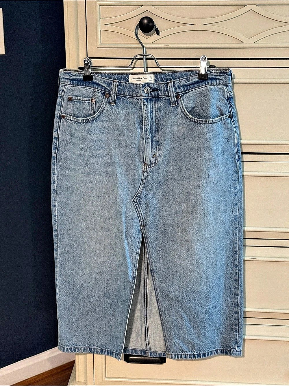 Abercrombie & Fitch Blue Denim Skirt Waist 31 P